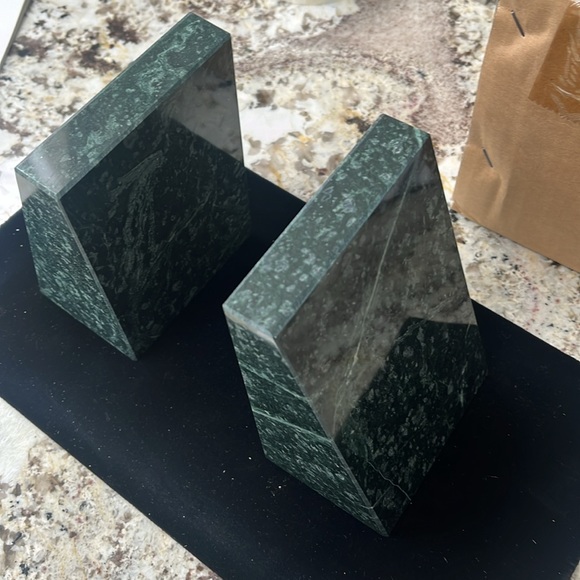 New Stunning Viking Green Marble Maul Book Ends.  Weight is 4 pounds each. - Picture 2 of 10